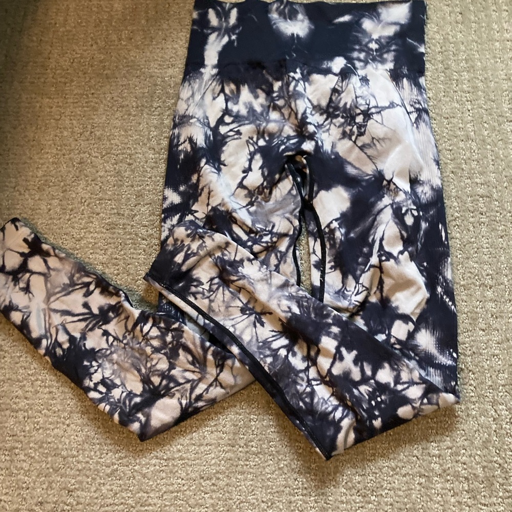 SHEIN Medium Workout Leggings